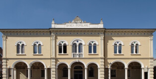 Palazzo SANFELICE 1893 Banca Popolare